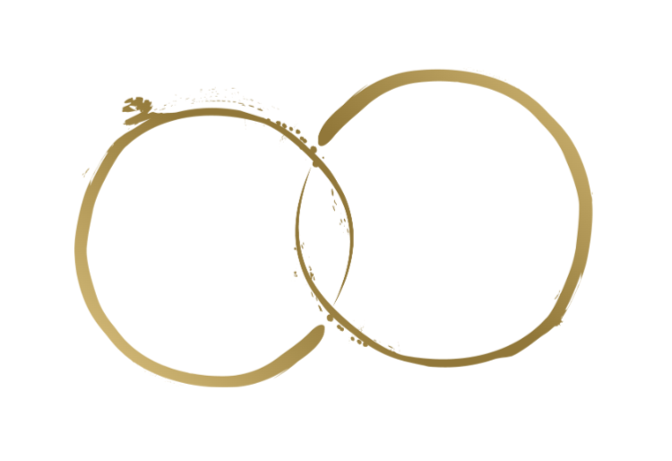 Hochzeitsringe mit Goldprägung